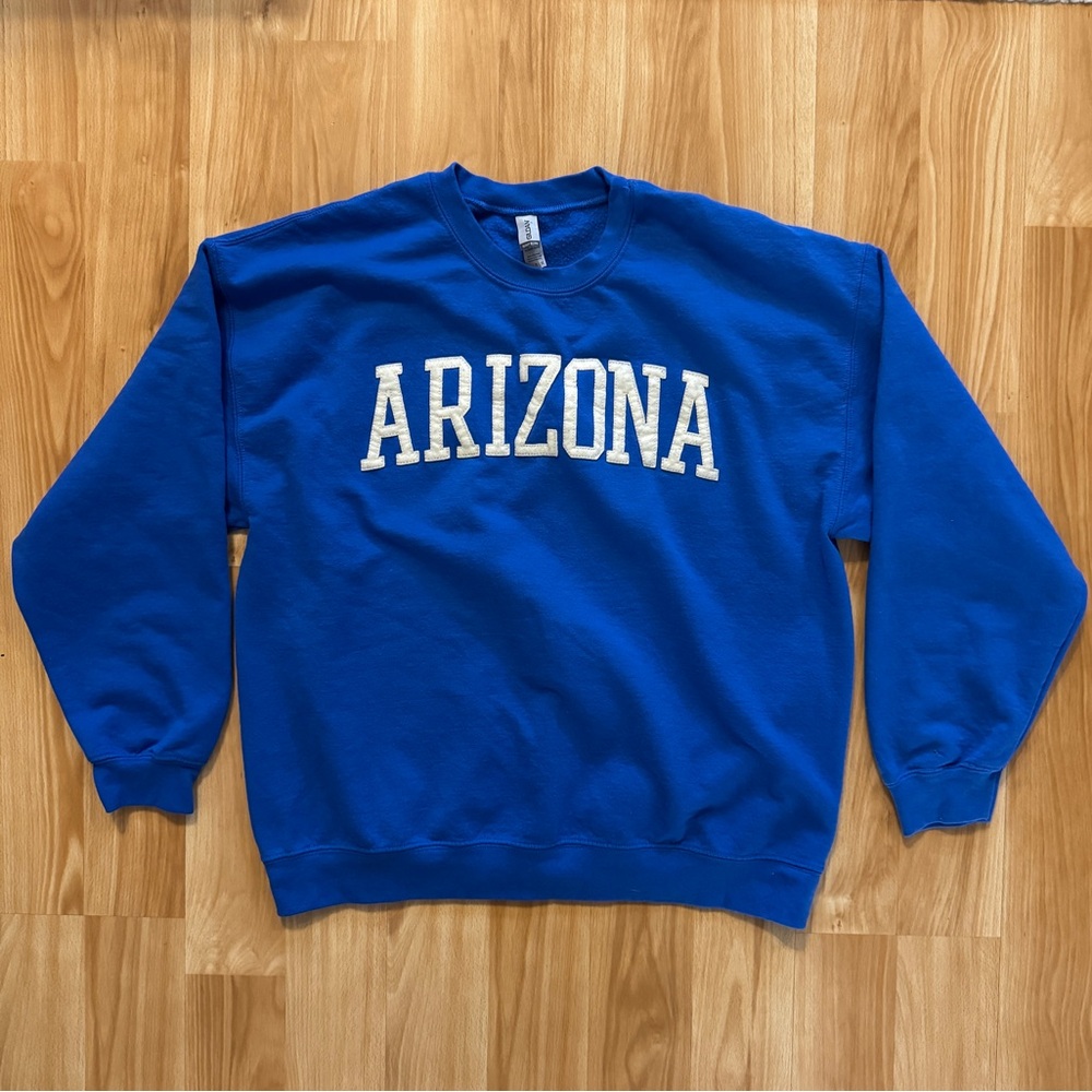 Arizona Long Sleeve Crewneck Sweatshirt- Stitched Embroidery- Men’s XL